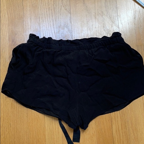 BLACK Wilfred dress shorts - Picture 3 of 3
